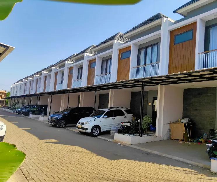 dijual rumah 2 lantai dan siap huni di daerah pamulang