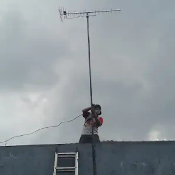 JASA SETTING SERVICE ANTENA PARABOLA CILINCING JAKARTA UTARA