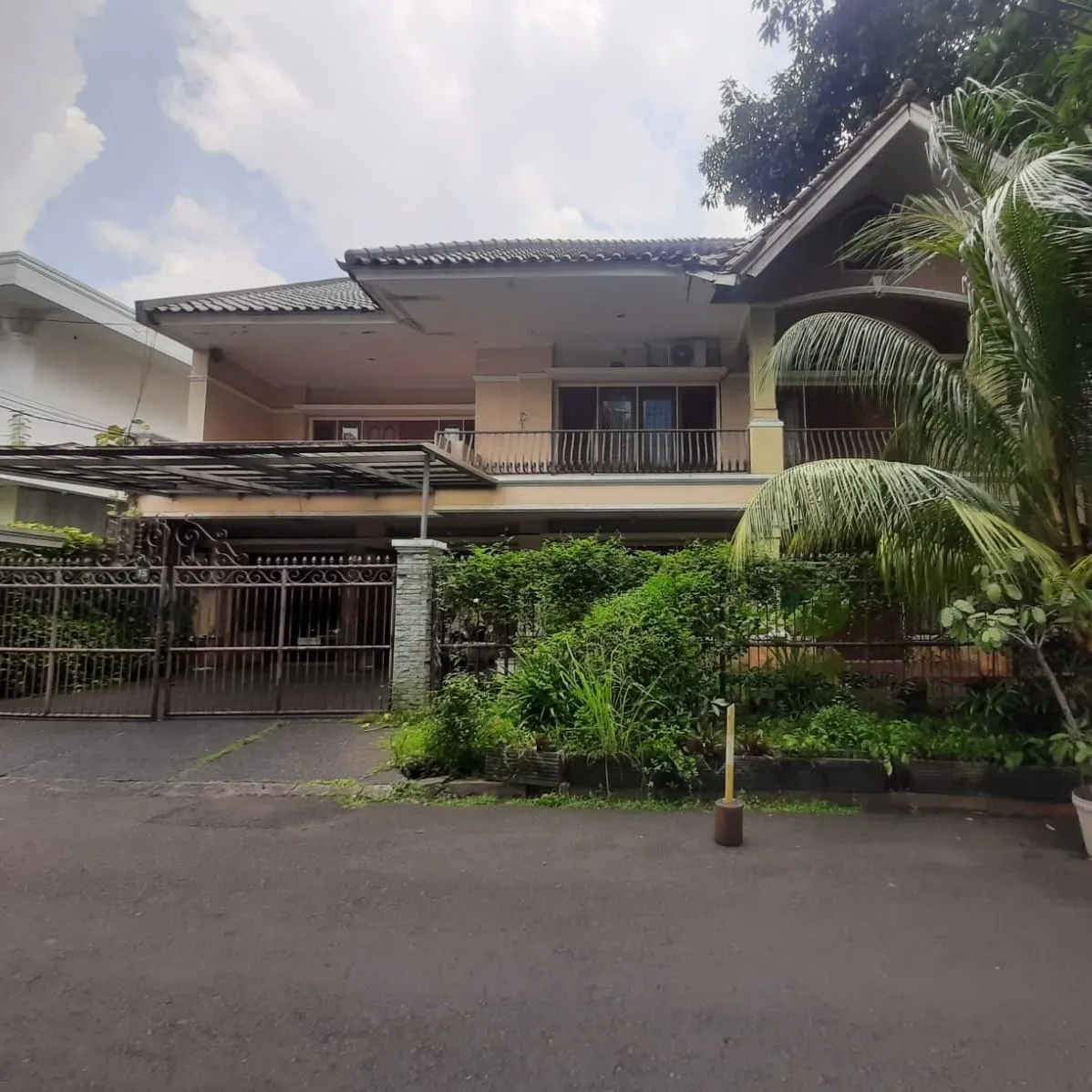 Dijual Rumah di  Tulodong, Senayan, Jakarta Selatan