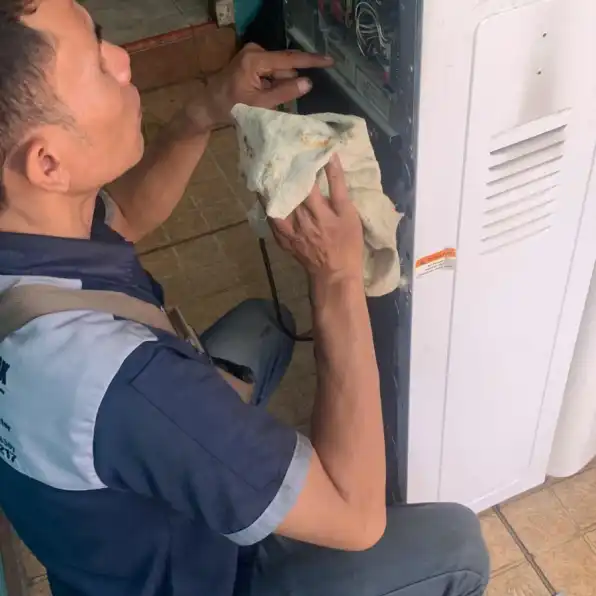 WA. 0822.9815.2217 - 0813.1418.1790 Jasa Service Dispenser & Jasa Cleaning Dispenser Semanggi, Setiabudi, Jakarta Selatan Terdekat