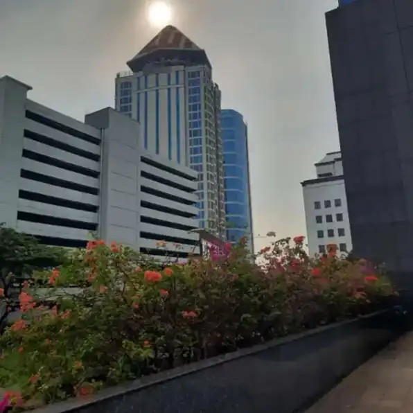 Kantor Gedung di Jalan TB Simatupang Jakarta Selatan