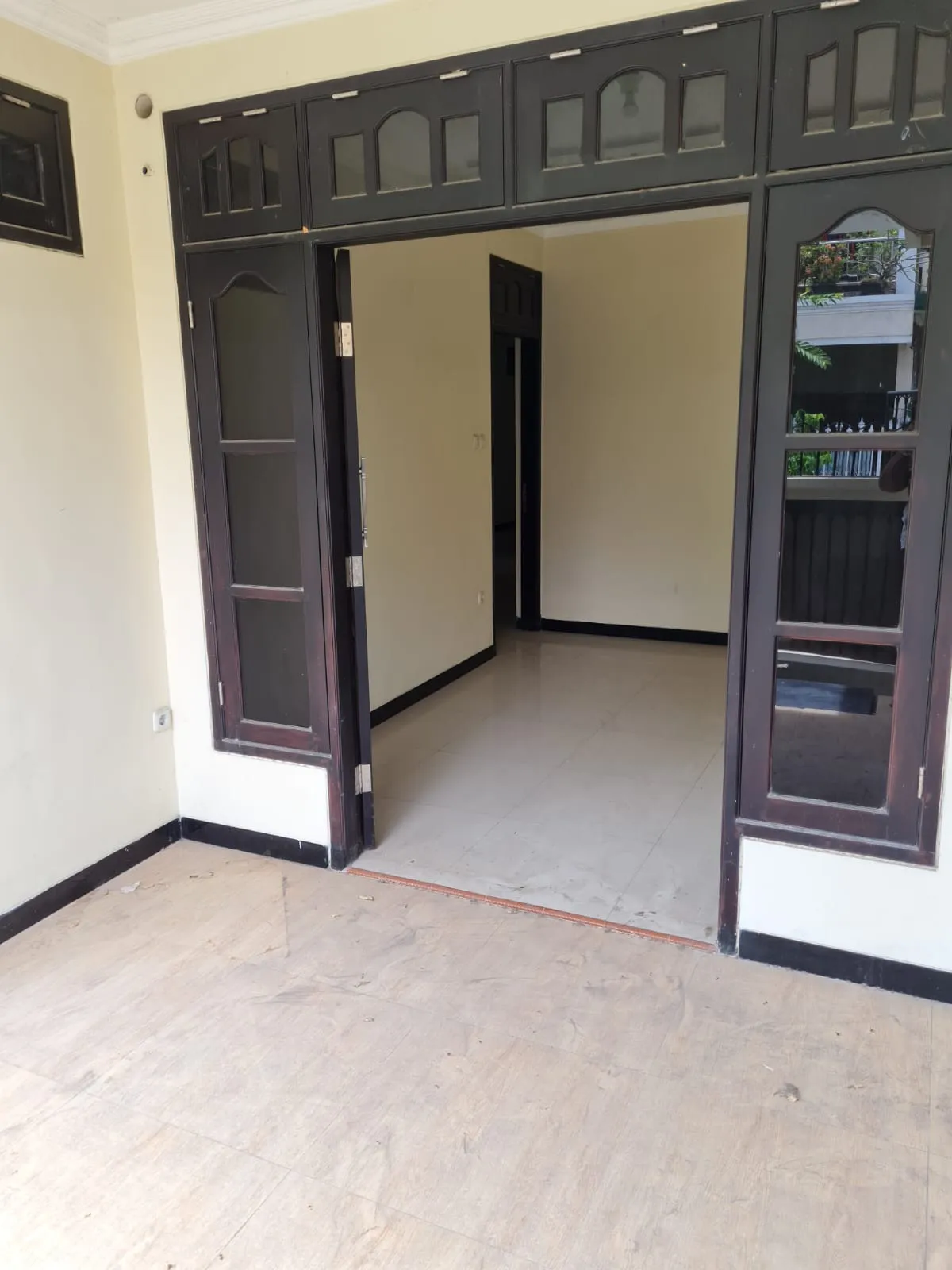 Jual Rumah Kosong Bagus Rungkut Menanggal Harapan Surabaya Shm