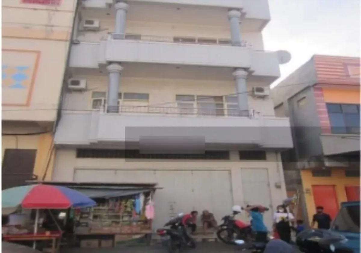 Dijual Ruko SHM 3 Lantai di Yos Sudarso, Kotamabagu, Sulawesi Utara