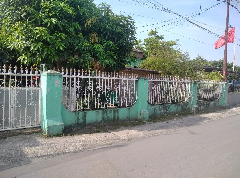 Rumah Besar 5 KM 5 KT