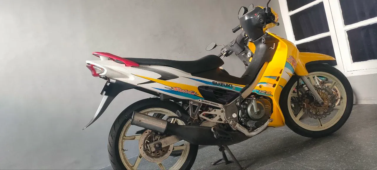 JUAL SUZUKI SATRIA HIU 2 TAK 2T 2004 Surabaya  Sidoarjo  Malang  Tulungagung