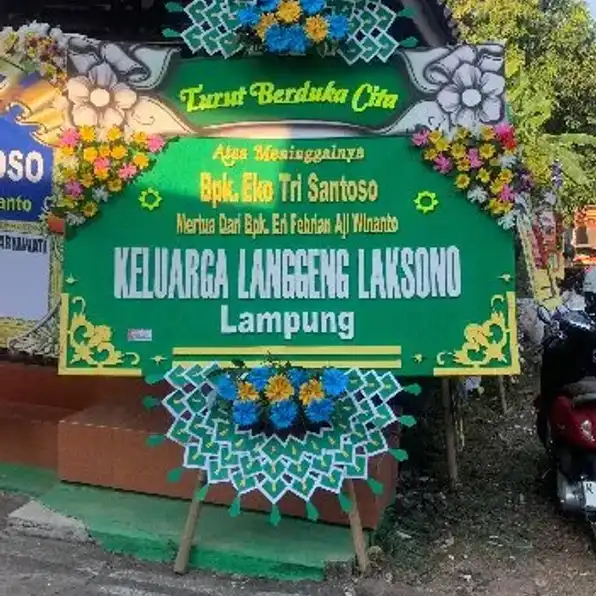 Bunga Papan Pati - Toko Bunga Pati-082241215355