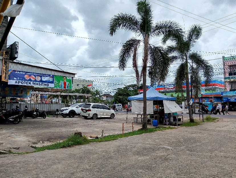 Rumah Lingkungan Nyaman dan Strategis mudah akses dijual