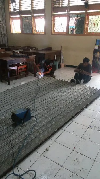 Spesialis tukang rollingdoor pondok cabe cirendeu pisangan081906708602