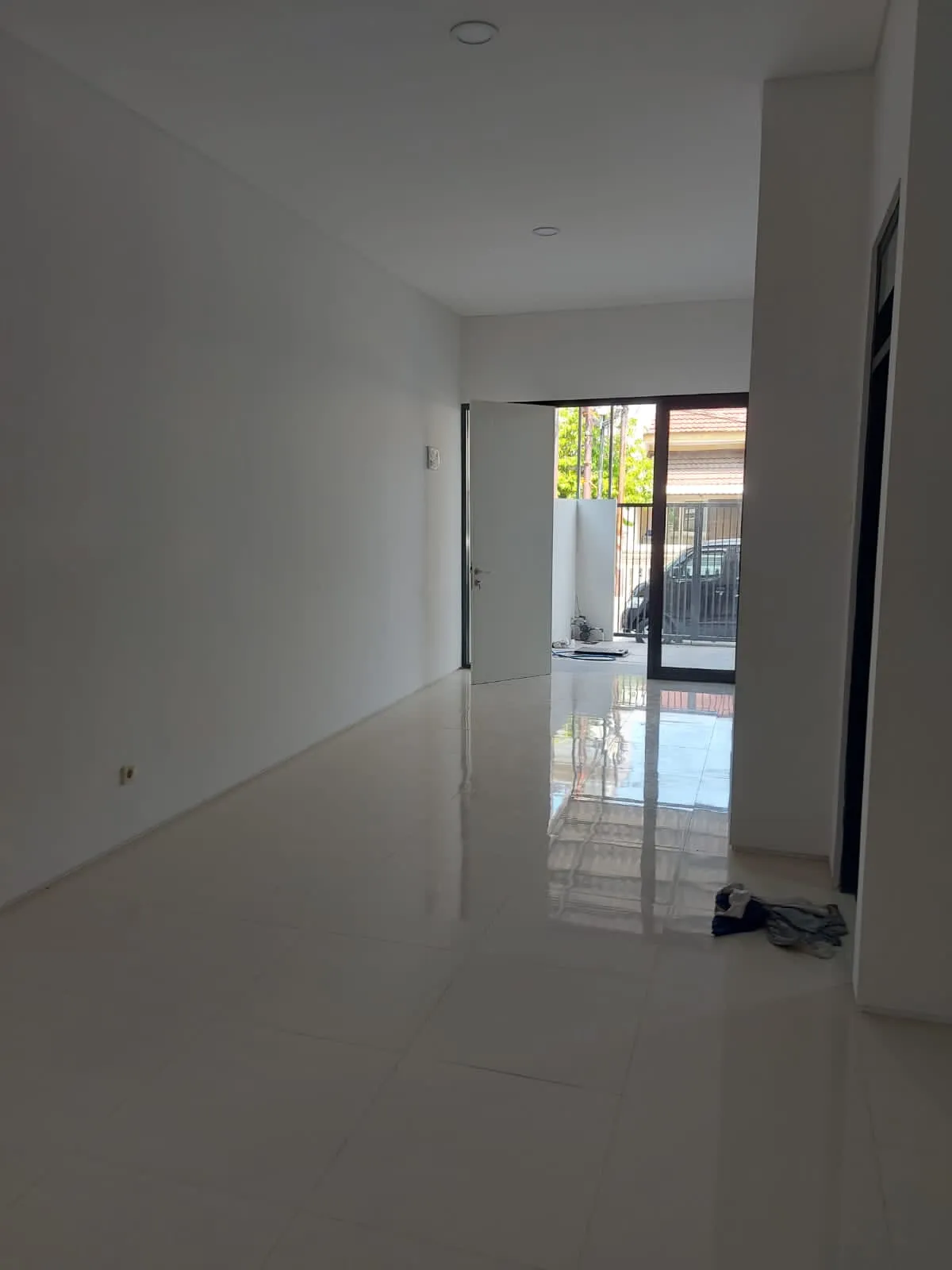 Dijual Rumah 2 lantai baru gress di Satelit Utara Surabaya Barat