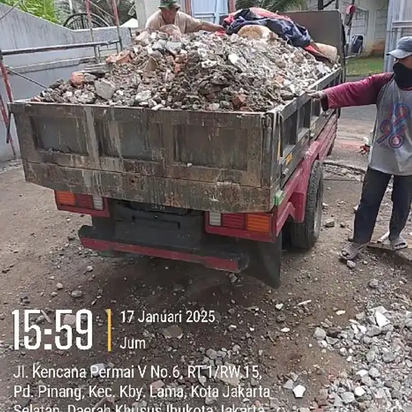 jasa truk buang puing sampah proyek