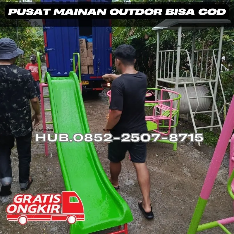 Gambar Ayunan Besi Dan Jungkat Jungkit Kec Arosbaya Bangkalan