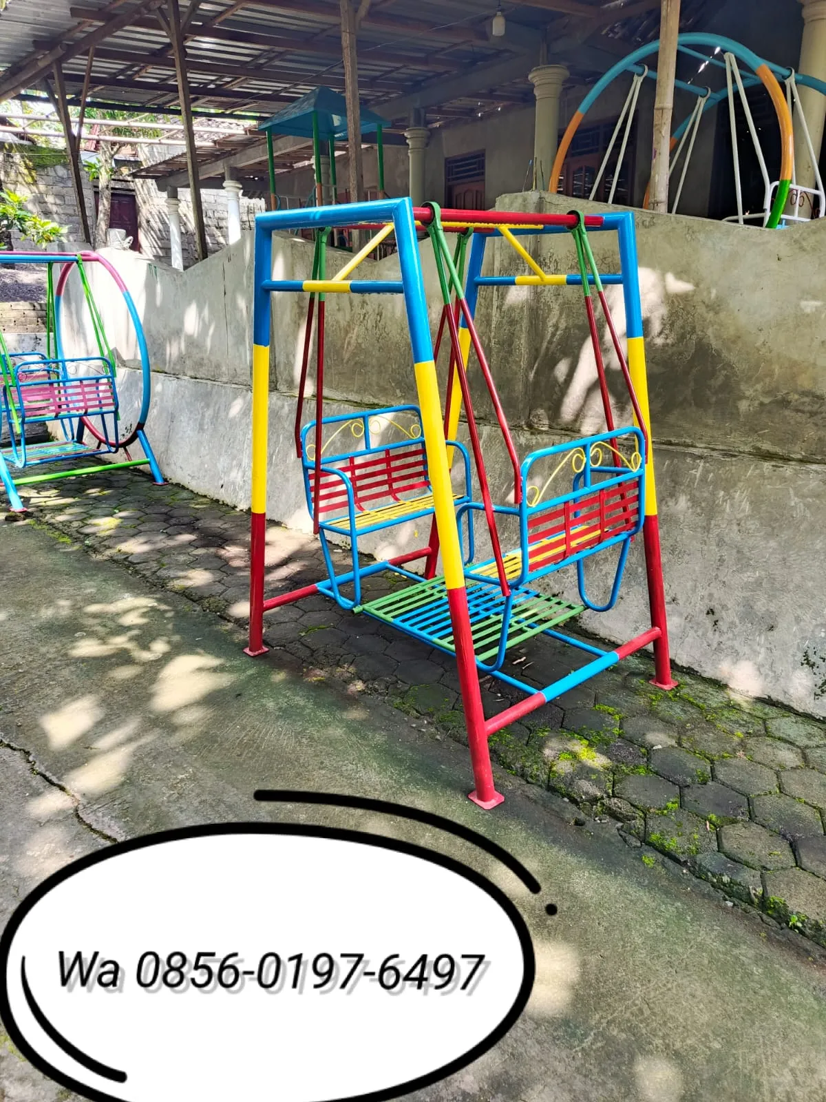 Ahlinya Ayunan Besi Taman dan Prosotan Kolam Renang di Cluwak Pati