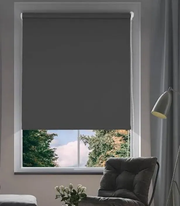 Roller Blind Blackout Gedung