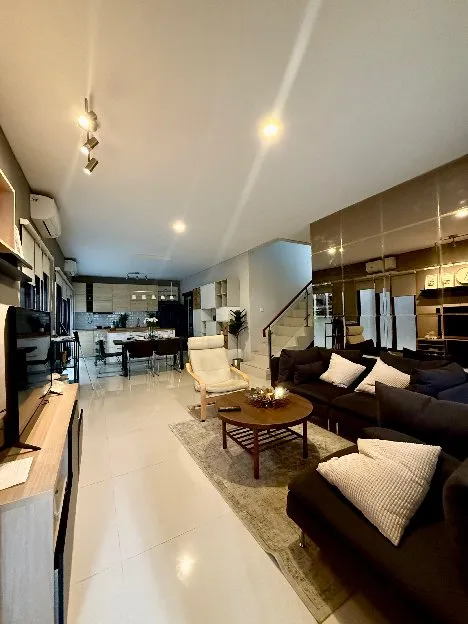 Rumah Second Furnished Di Premier Estate 2 Jatiwarna Bekasi