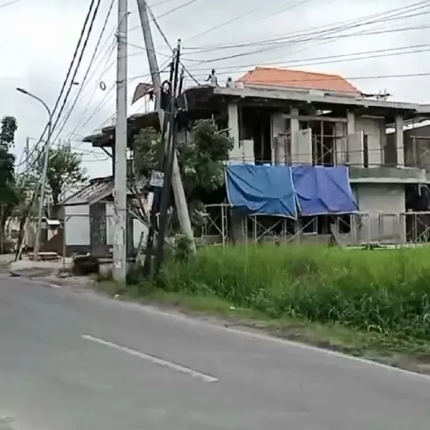 Dikontrakan 28,5 are, Jl. Padang Linjong Pantai Batu Mejan Canggu Kuta Utara