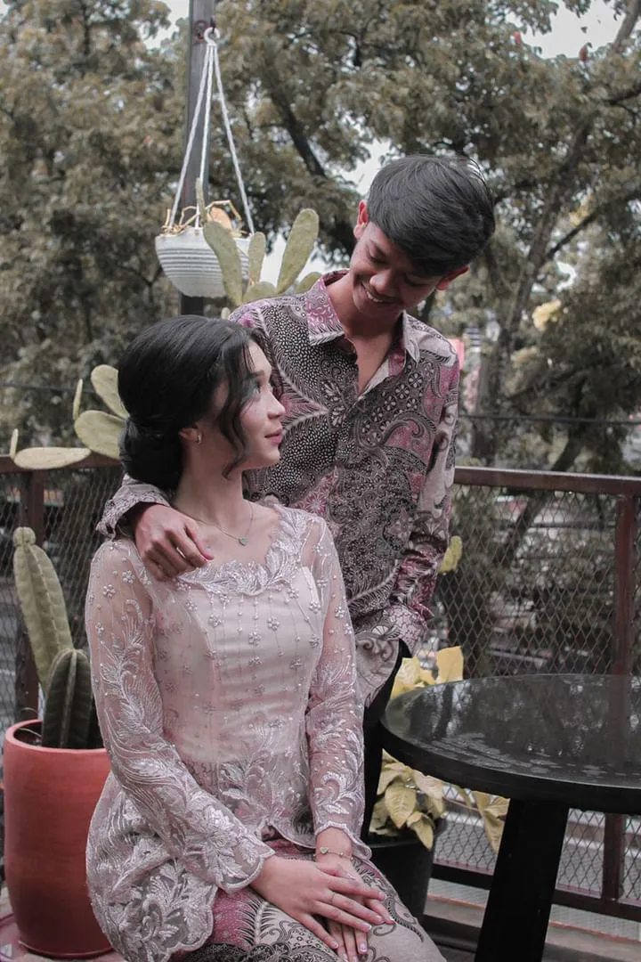 Terbaik, 0816–4864–457, Kebaya Modern Kutubaru, Kebaya Payet, Kebaya Wisuda, Belu, NENG LINA KEBAYA