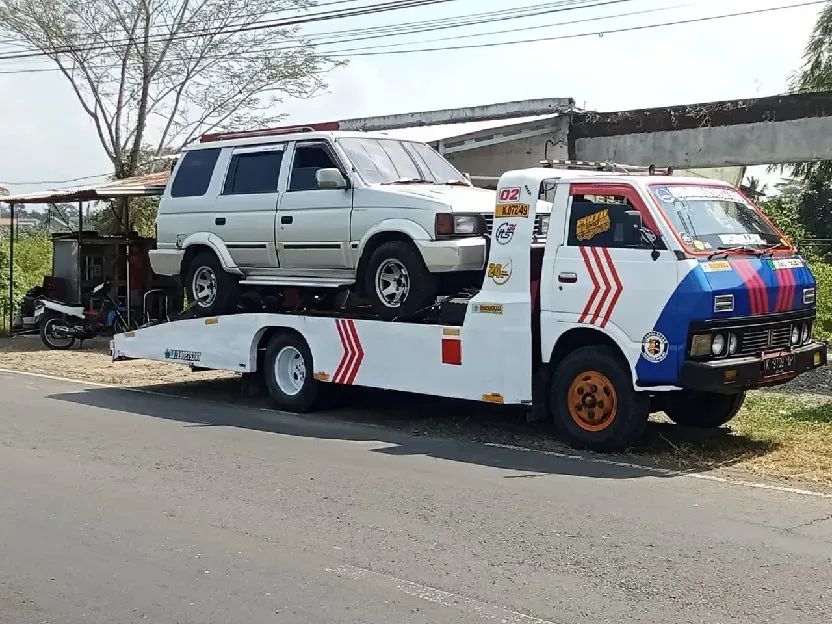 Jasa Derek Towing Purbalingga 0813-9027-5387 Bawor Towing Sumber Rezeki