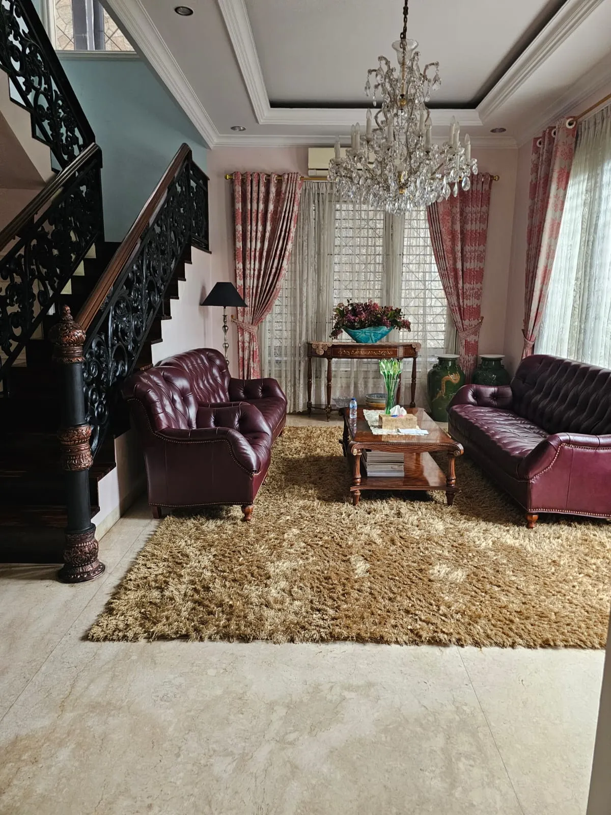 Jual Rumah Mewah Bagus Perum Cakra Wijaya Jakarta Timur