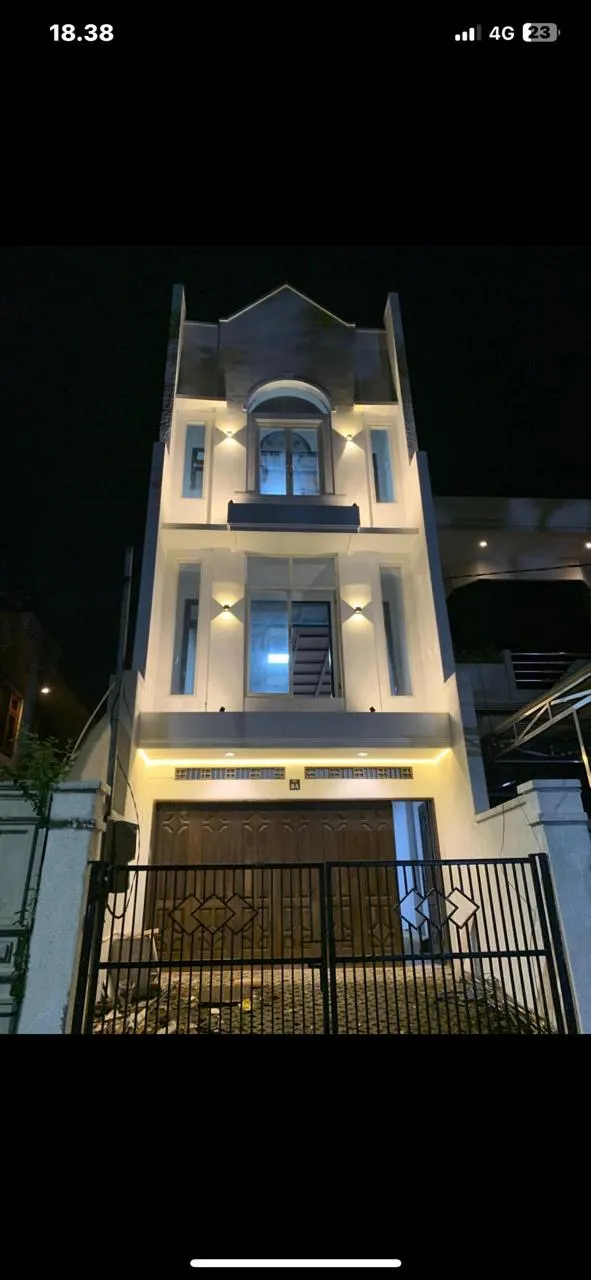 Dijual rumah di jln Satelit Barat, Surabaya Barat