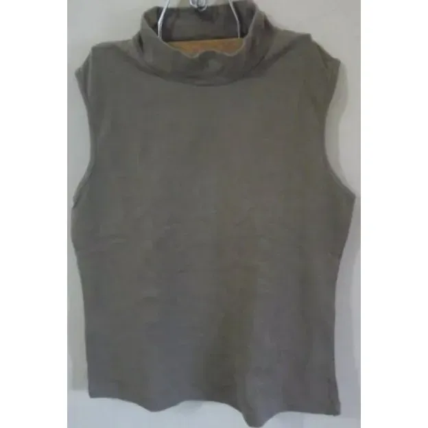 Le Femme Original Fashion Tanktop Wanita