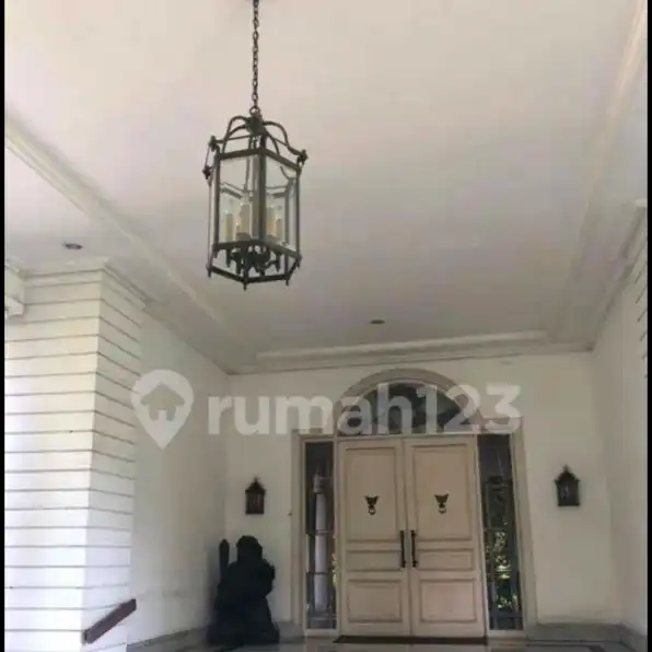 Rumah Sangat Mewah Hook di Kemang, Mampang