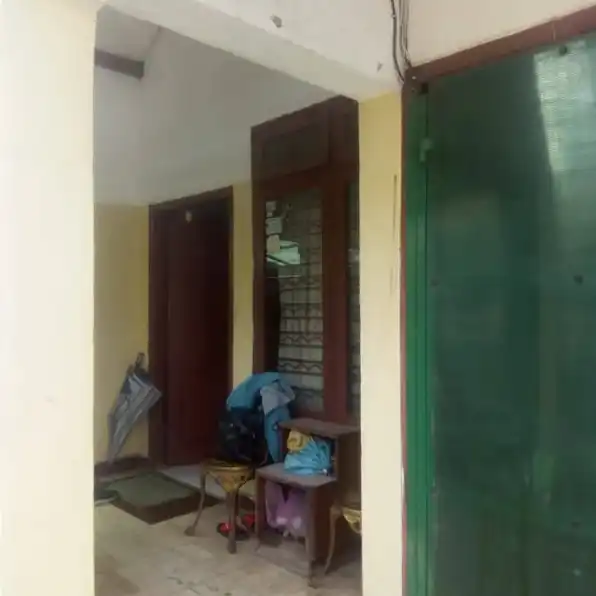 DIJUAL CEPAT RUMAH 2 LT PONDOK KOPI DINDING BATA MERAH 900JUTA NEGO