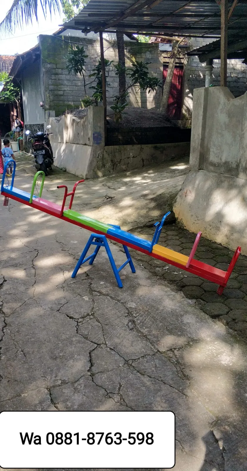 Spesialis Ayunan Besi Taman dan Mandi Bola di Banyakan Kediri