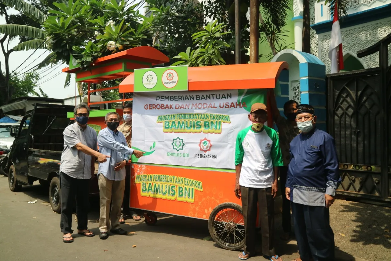 PRODUSEN PABRIK TOKO GROSIR GEROBAK (MODEL BNI) BAHAN KAYU DAN BESI MURAH TERDEKAT JAKARTA