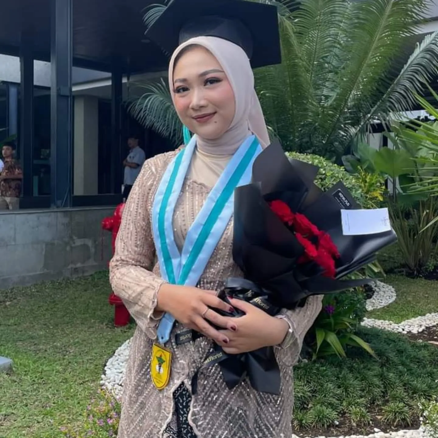 Spesial, Kebaya Bali, Kebaya Kutubaru, Kebaya Wisuda, Pare-pare, NENG LINA KEBAYA