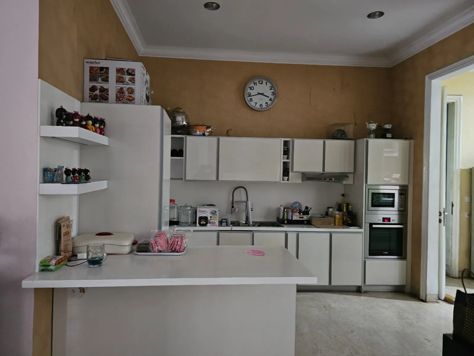 Jual Rumah Mewah Bagus Perum Cakra Wijaya Jakarta Timur