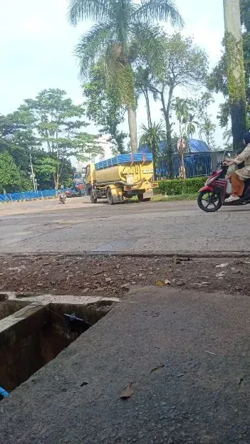 sedot WC taman Alamanda 085777851209