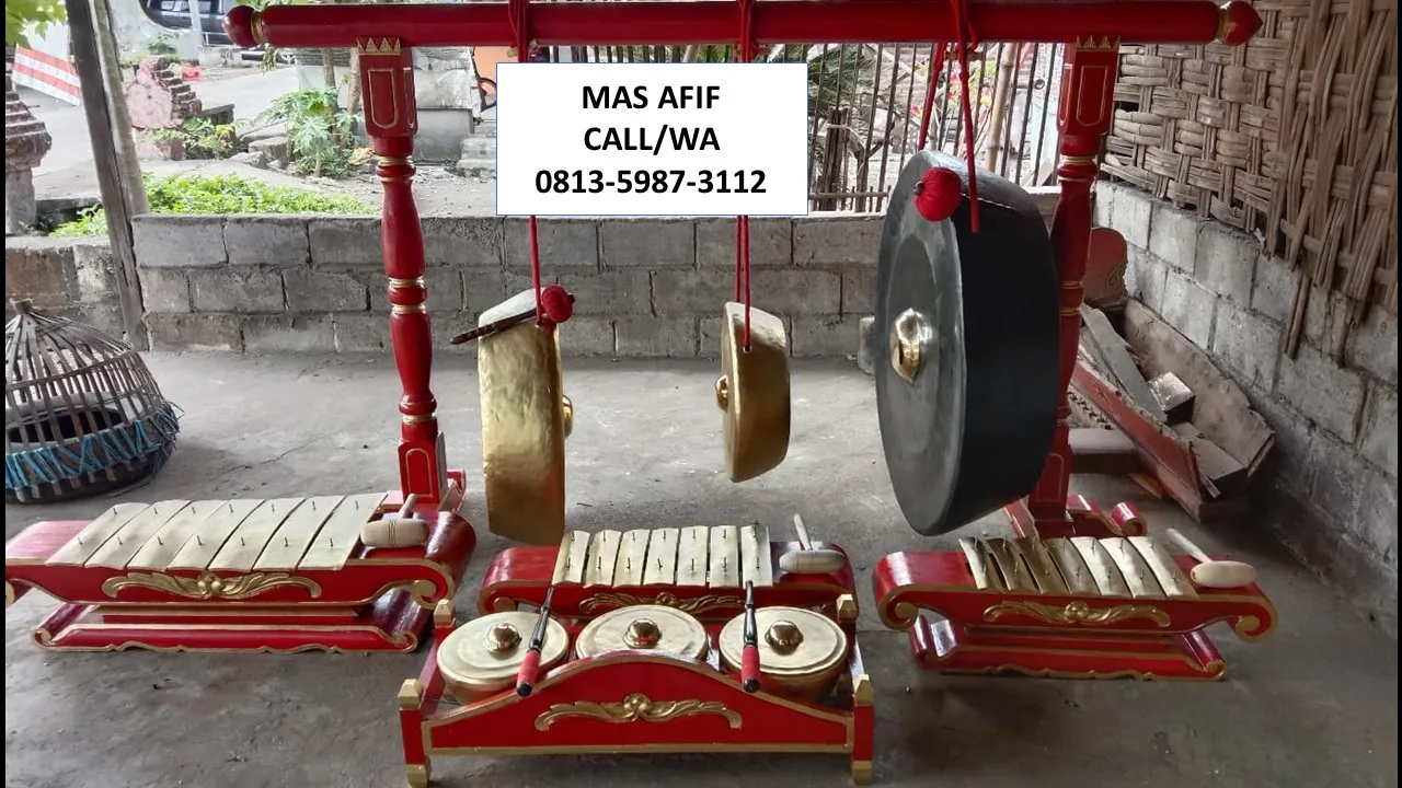 Pengrajin Gong Malangke
