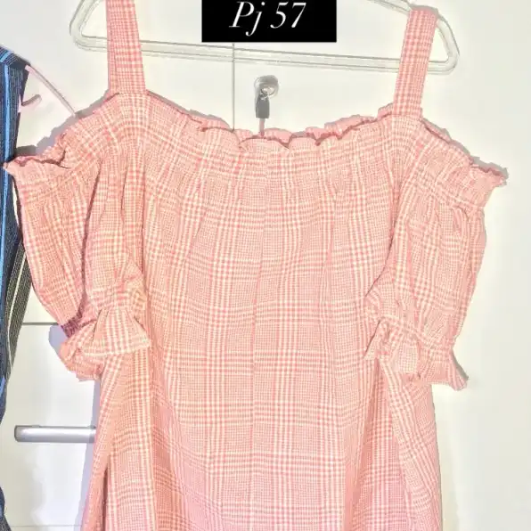 Off Shoulder Sabrina Pink