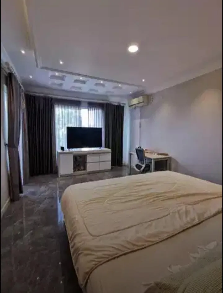 Jual Rumah Mewah di Sukomanunggal Indah III, Surabaya Barat