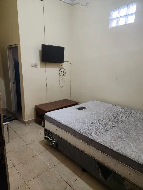 Disewakan Rumah furnished di jl Drupadi Renon Denpasar Bali