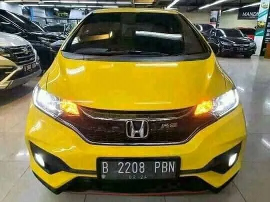 ayo miliki mobil impian kamu dengan harga termurah