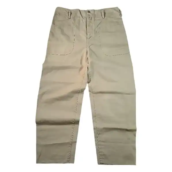 Baggy Pants 4 Big Pocket • Cream Khakis