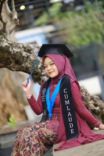 Diskon, Kebaya Modern HIjab, Wisuda SMA, Bengkulu, NENG LINA KEBAYA