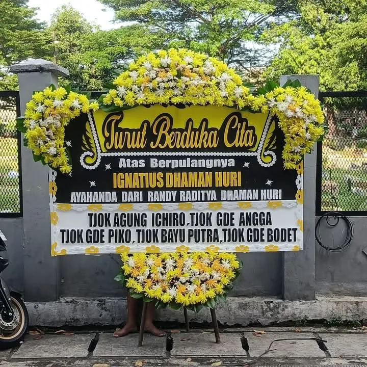 Toko Karangan Bunga Grand Heaven Pluit King Florist