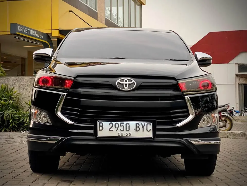 2018 Toyota Innova Upgrade Venturer