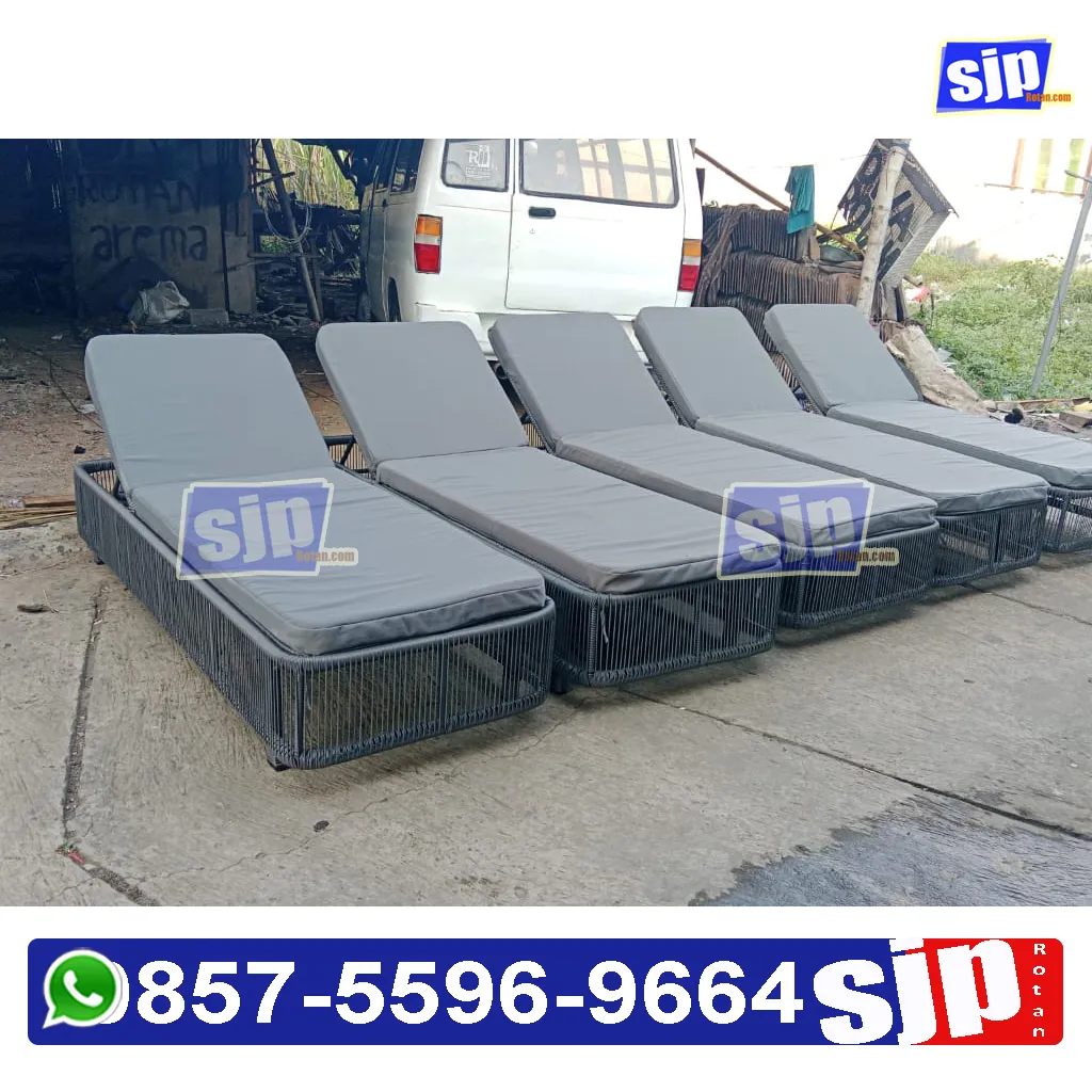 sunbed pool Rotan, Sun Lounger Rotan, Lounge Chair Pool Kursi Kolam Renang