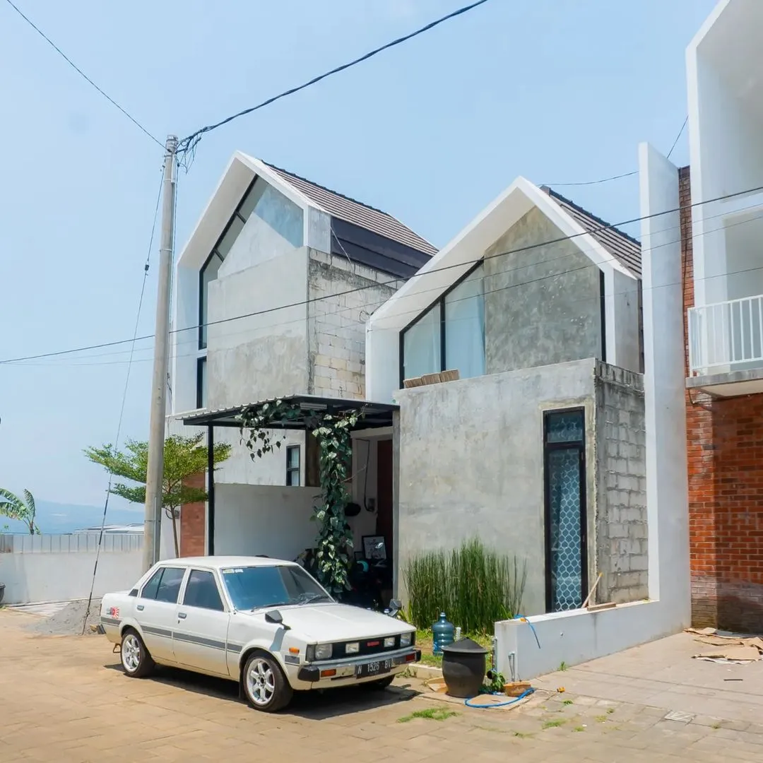 DIJUAL VILA KAIATANA MALANG