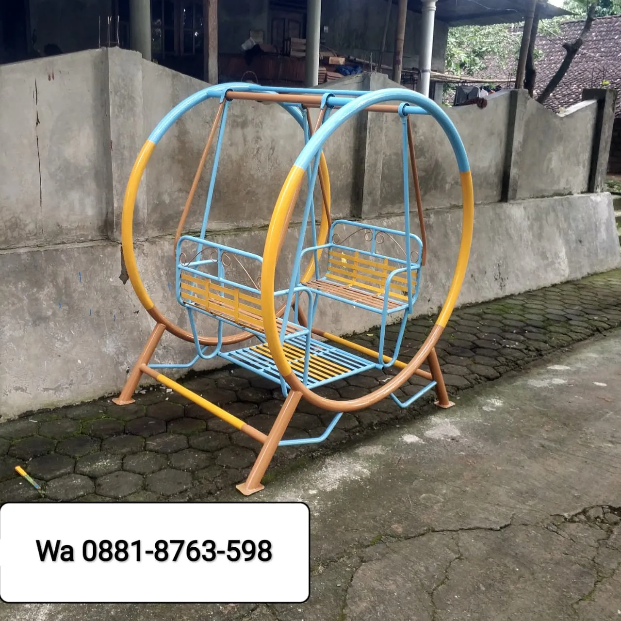 Perngrajin Ayunan Besi Taman dan Jungkat-jungkit di Ciwandan Cilegon