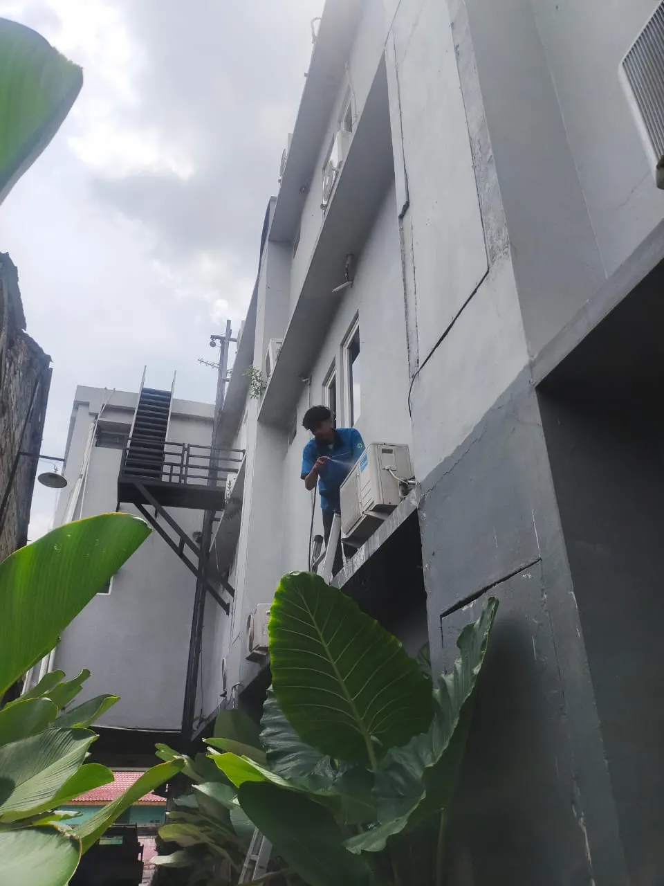 DAFTAR HARGA SERVICE AC JOGJA