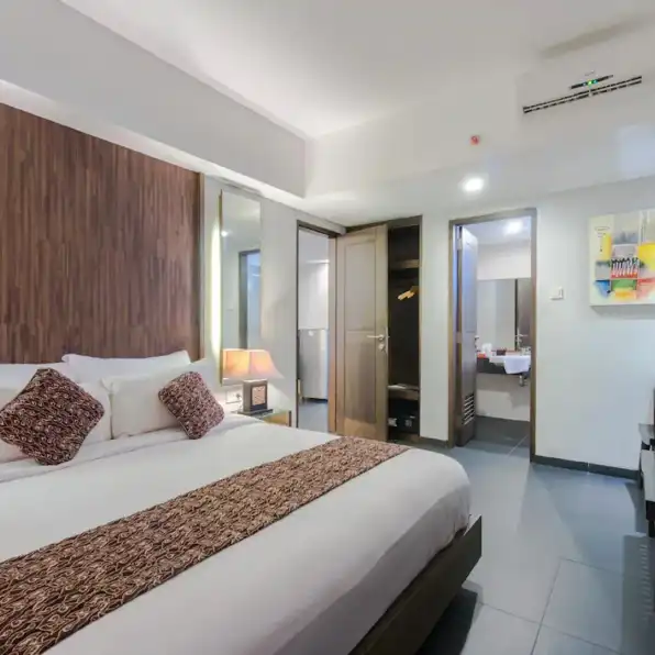 Jual Hotel Bintang 3 Siap Pakai Dekat Pantai Seminyak Kuta Bali