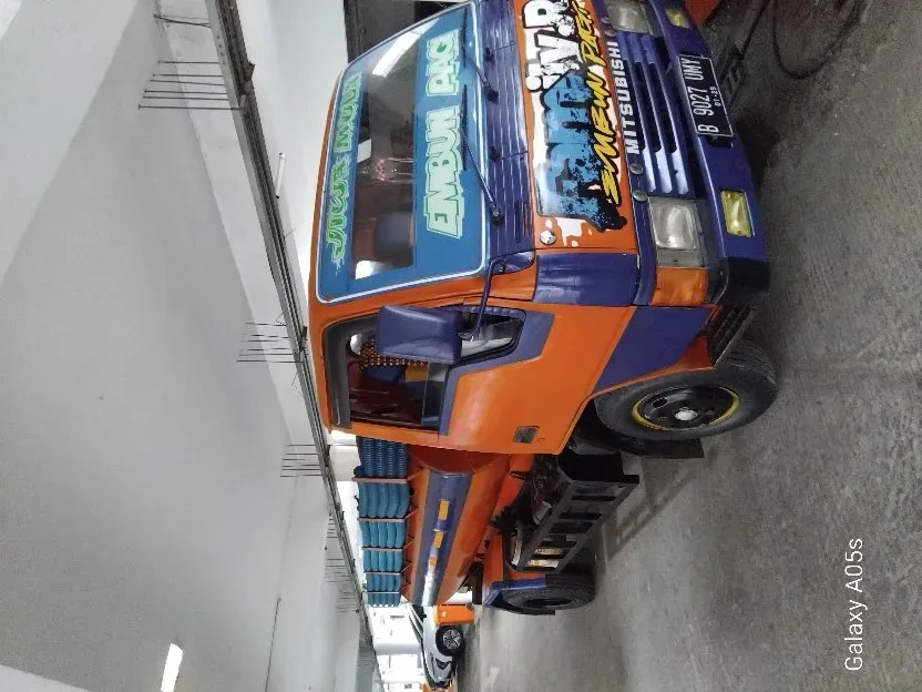 081808873205 SEDOT WC COLOMADU KAB KARANGANYAR