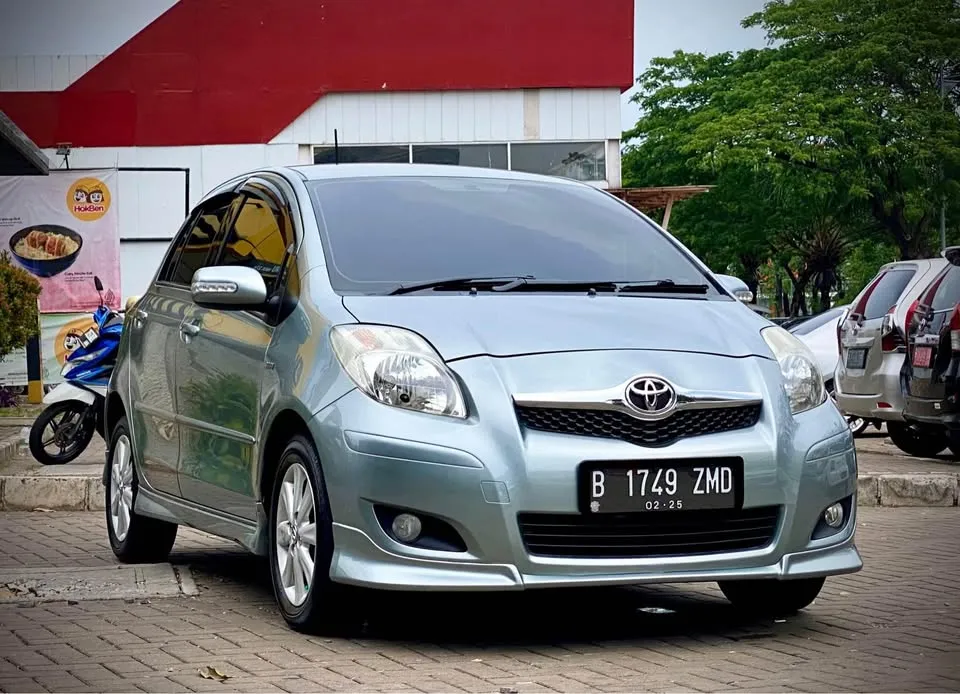 Yaris S Limited 2009