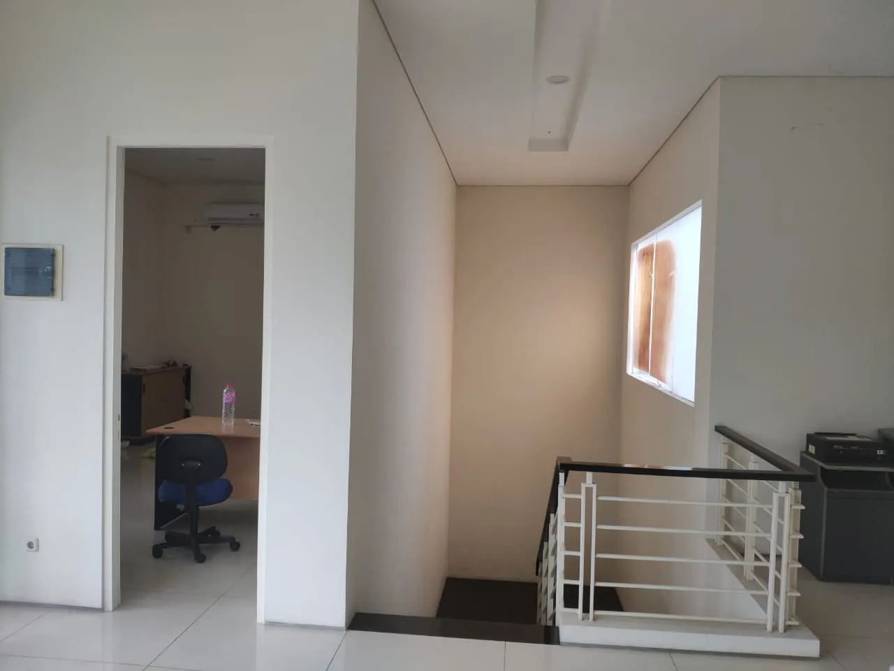 Dijual Rumah Modern Minimalis di Graha Family, Surabaya