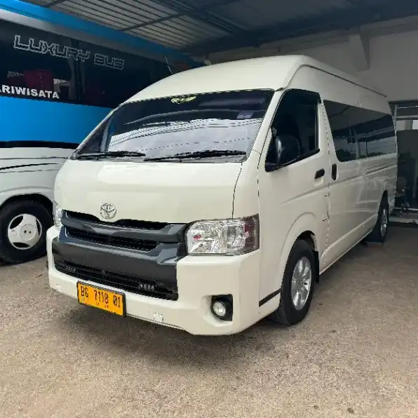 Sewa Hiace Premio Palembang 0853-6666-6717 Mutiara indah