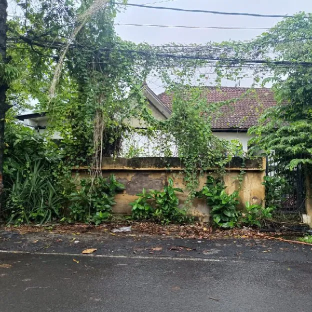 Dijual 1,73 are + Free RUMAH, Jl. Bung Tomo Gatsu Barat Pemecutan Kaja Denpasar